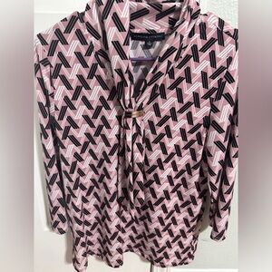 Adrienne Vittadini Geometric Pink and Black Top